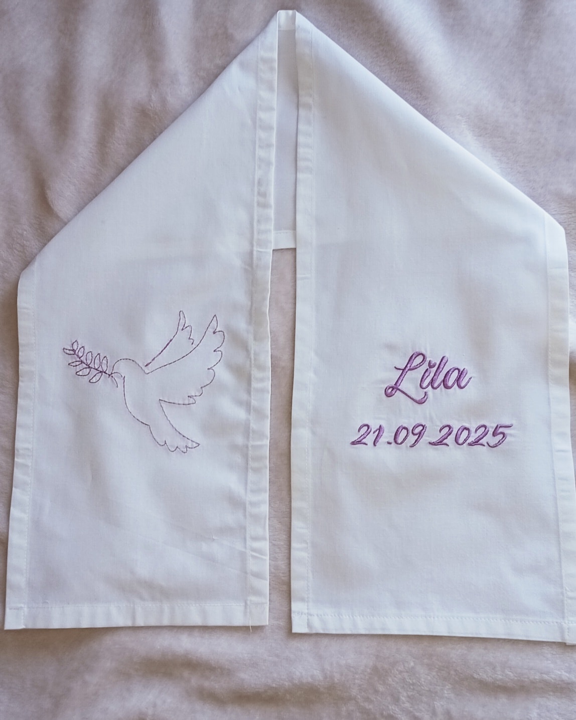 Broderie écharpe de bapteme la roche sur yon 2